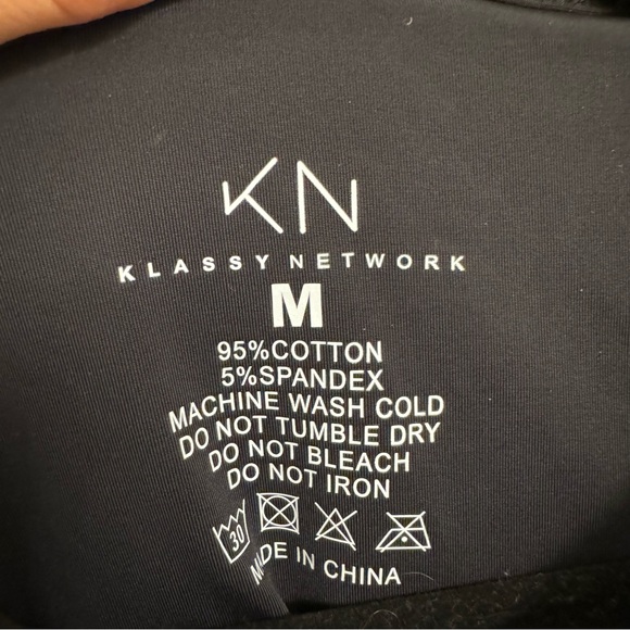 Klassy Network Mesh Neckline Tank Top - Picture 3 of 4
